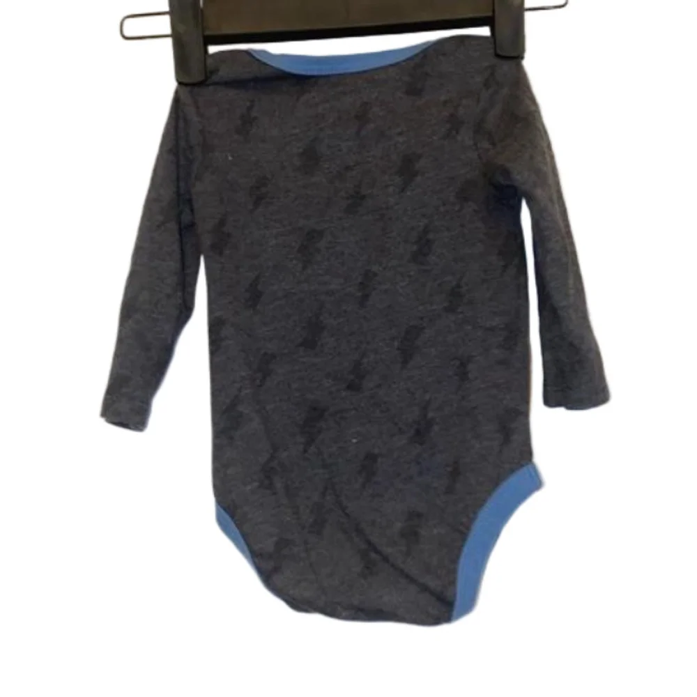 ⭐️ 3/$20 Harry Potter Mischief Managed Bodysuit 6-9M Blue Yellow Gray